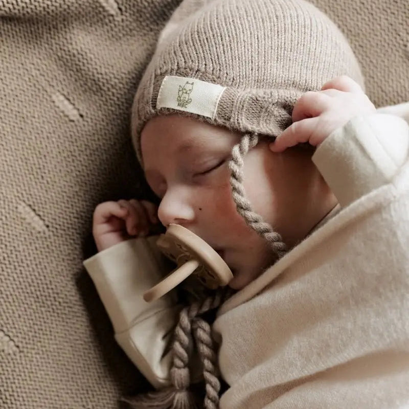 Merino wollen strik mutsje Newborn Clay - Moalie