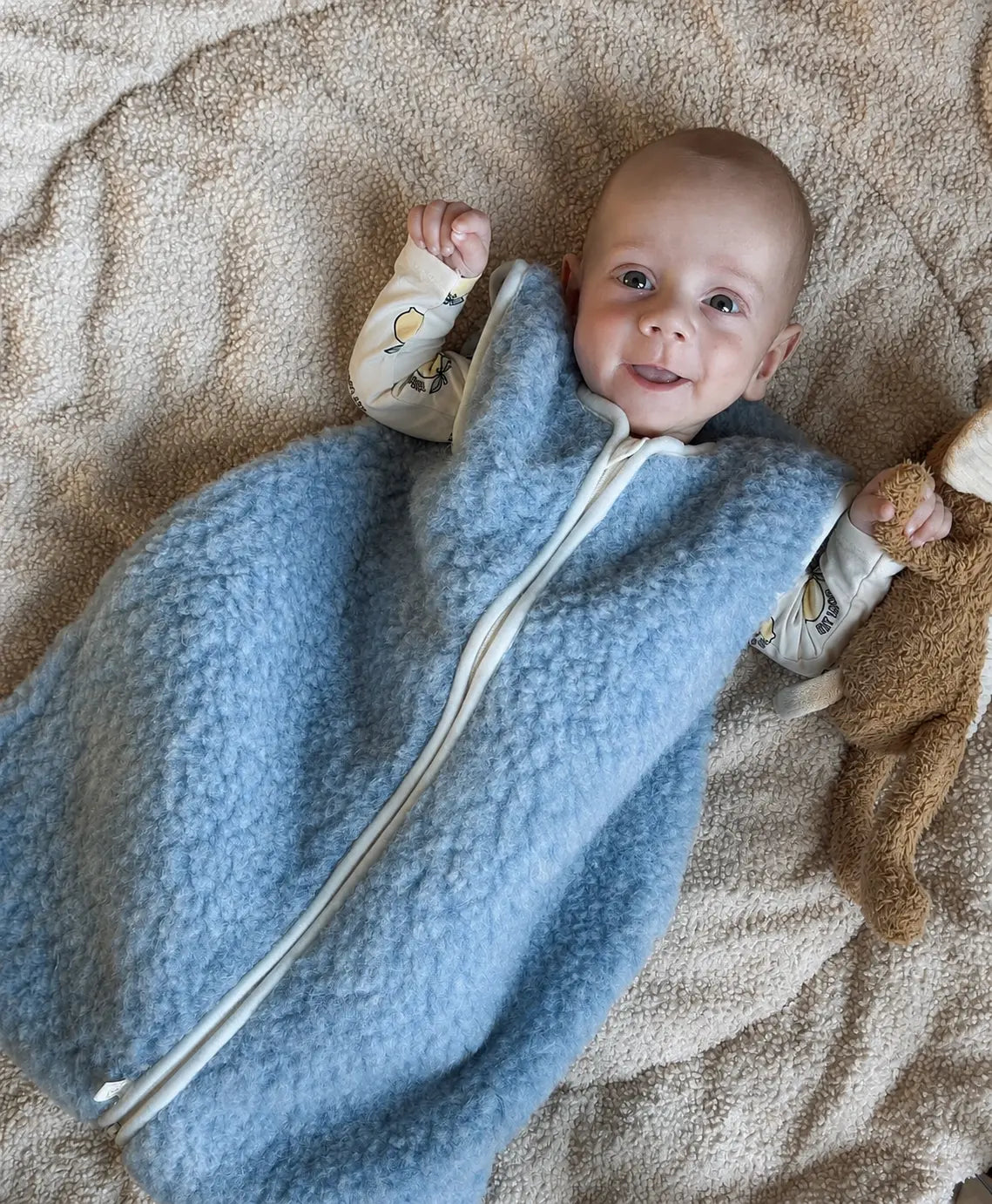 TOG-waarde bij een babyslaapzak: wat het betekent — en wanneer je er niet naar hoeft te kijken