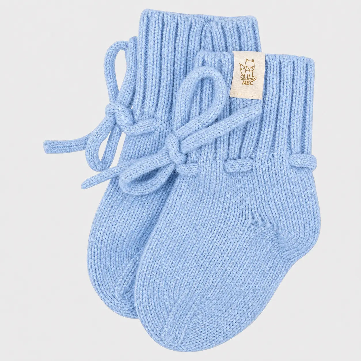 Licht blauwe baby slofjes van merinowol en cashmere 