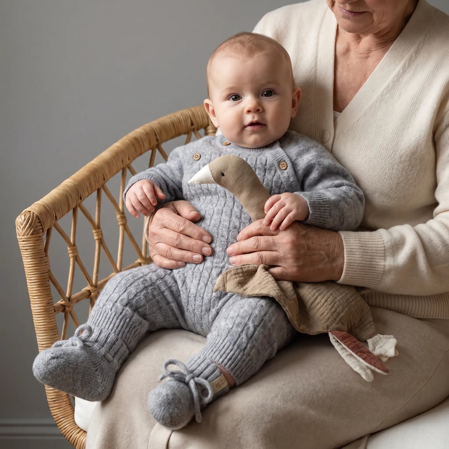 Baby slofjes stone grey 