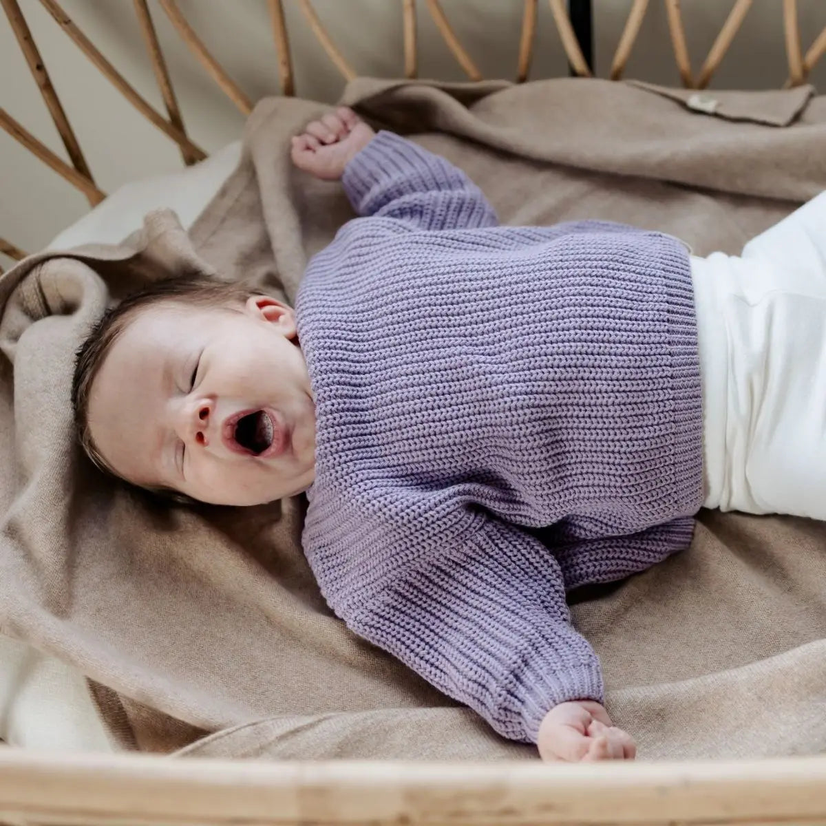 Big knit babysweater - Moalie