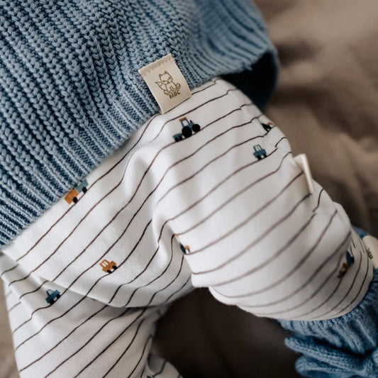 Babyhosen mit Autos