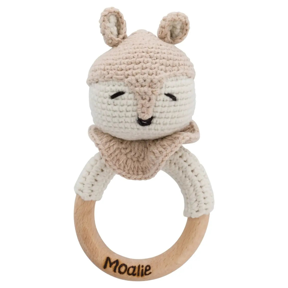 Handgemaakte rammelaar in de vorm van een vos – gehaakt van biologisch katoen met houten ring, ideaal voor kleine babyhandjes