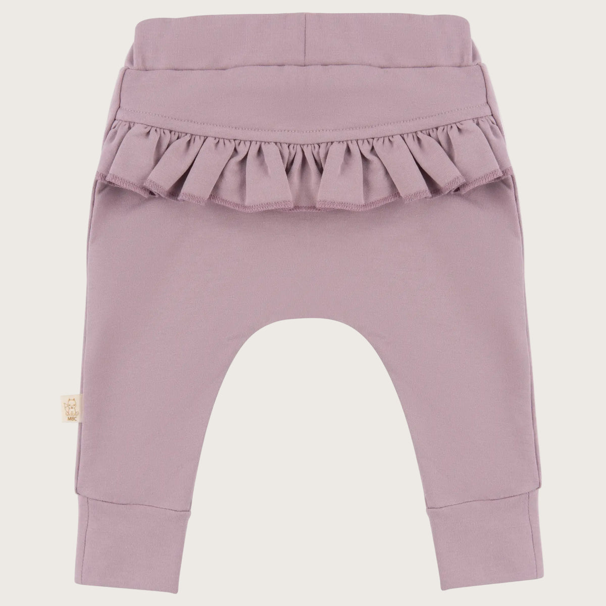 Lila kleurig baby broekje mer ruffles op de achterkant 
