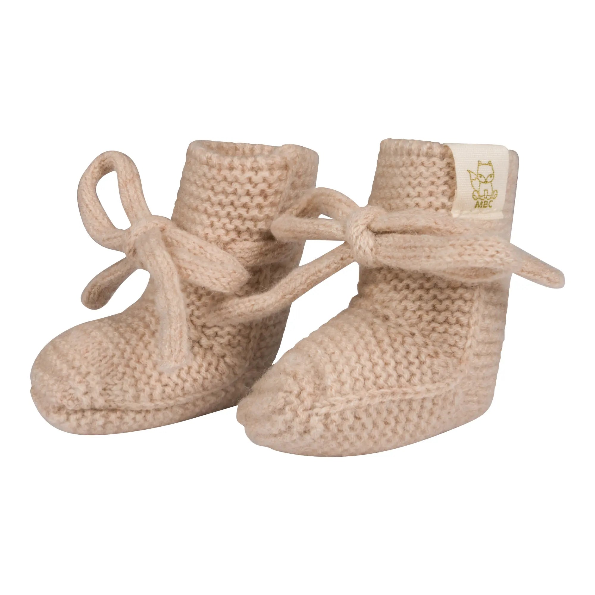 Beige merino wollen slofjes voro de kleinste voetjes 