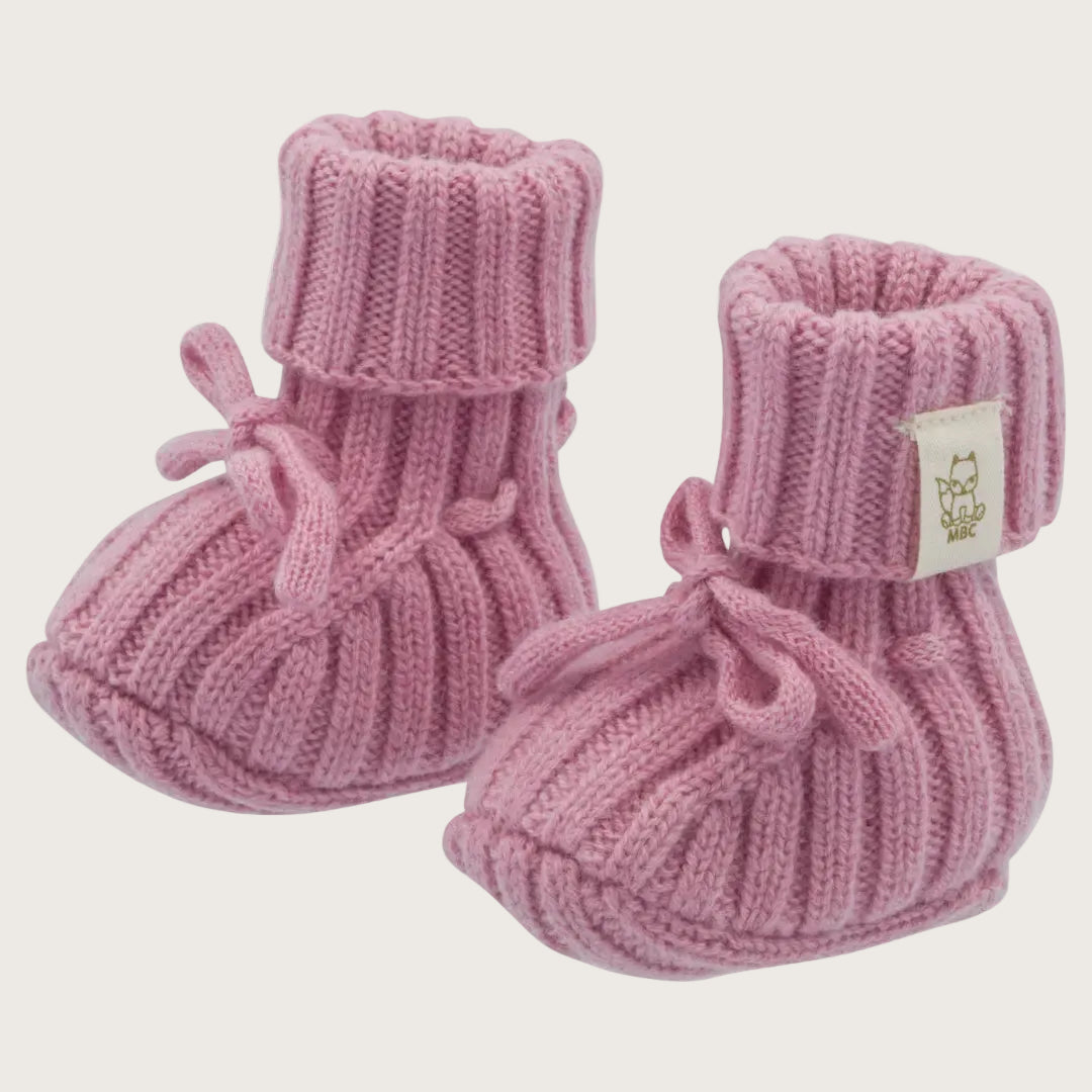 Roze newborn slofjes van merinowol en cashmere 