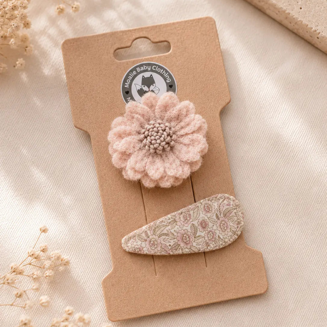 Set van 2 haarspeldjes voor baby's op een kartonnen kaartje 