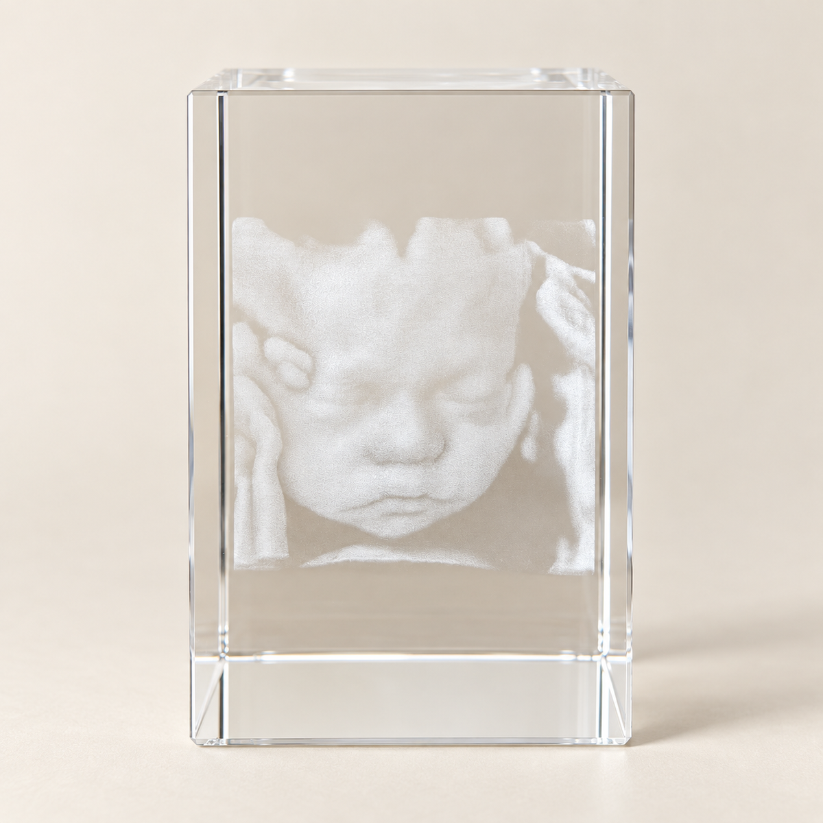 Voorbeeld van 3D-echo gegraveerd in helder fotokristal