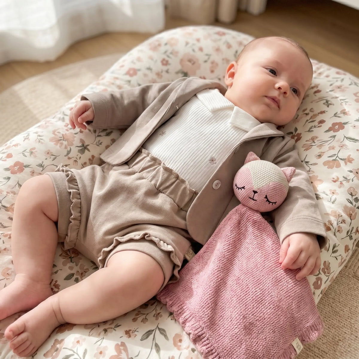 newborn taupe setje Moalie 