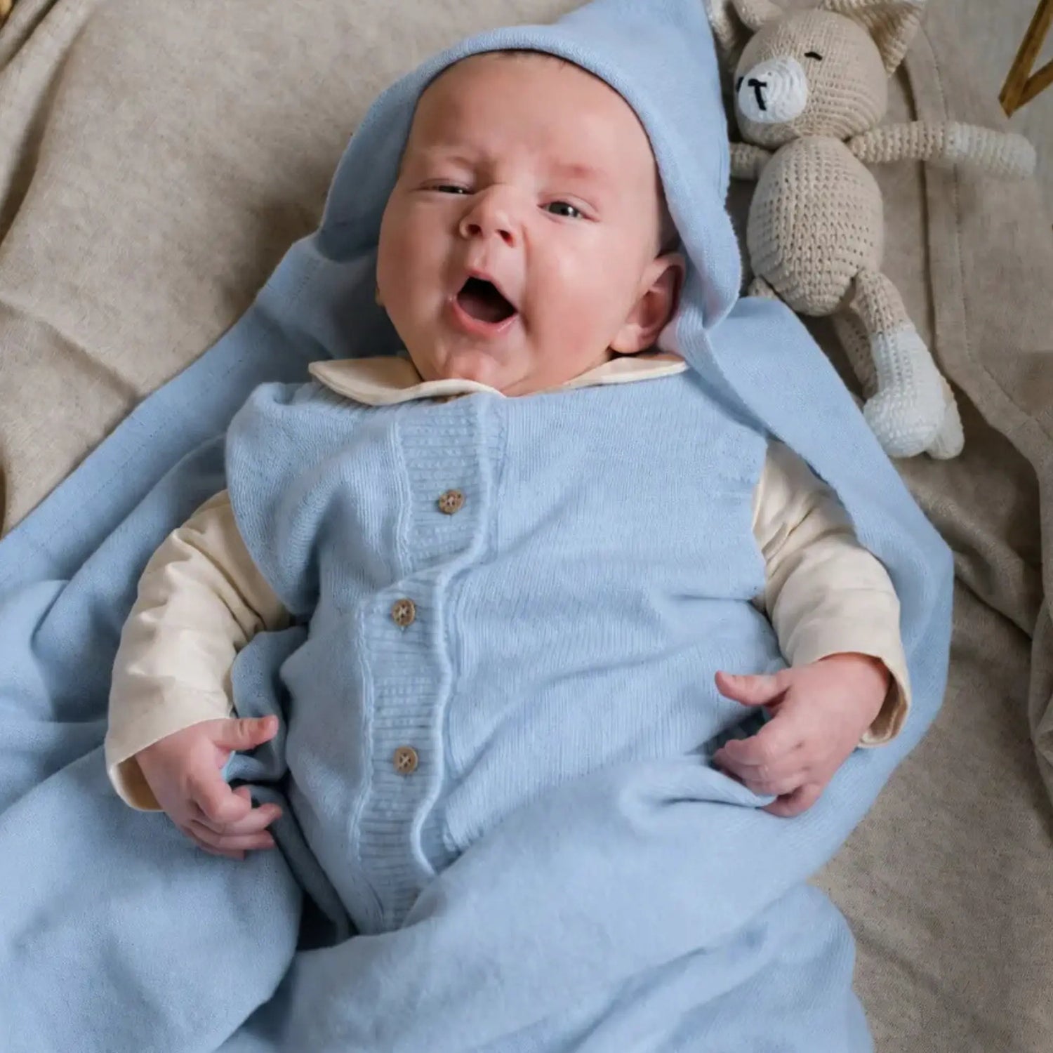 Sleeveless Vest Light Blue