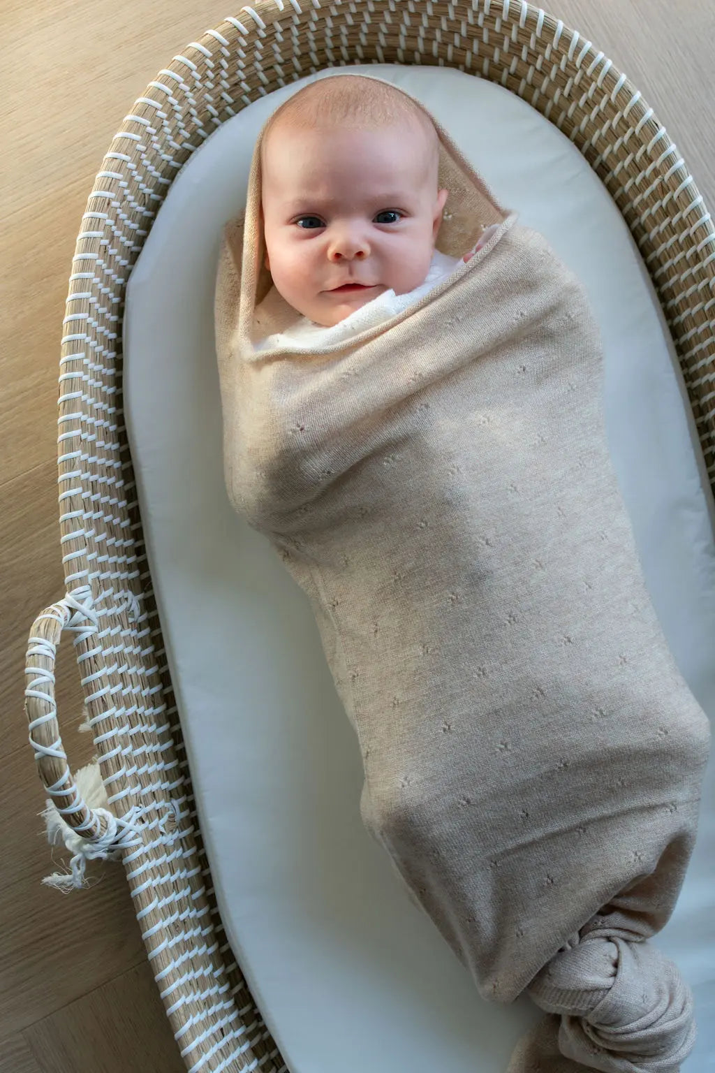 zachte_baby_cocoon_van_merinowol